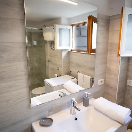 Donna Rosaria House *