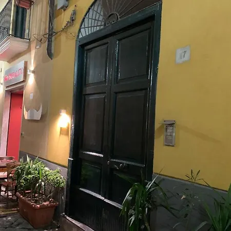 Donna Rosaria House Апартаменты *