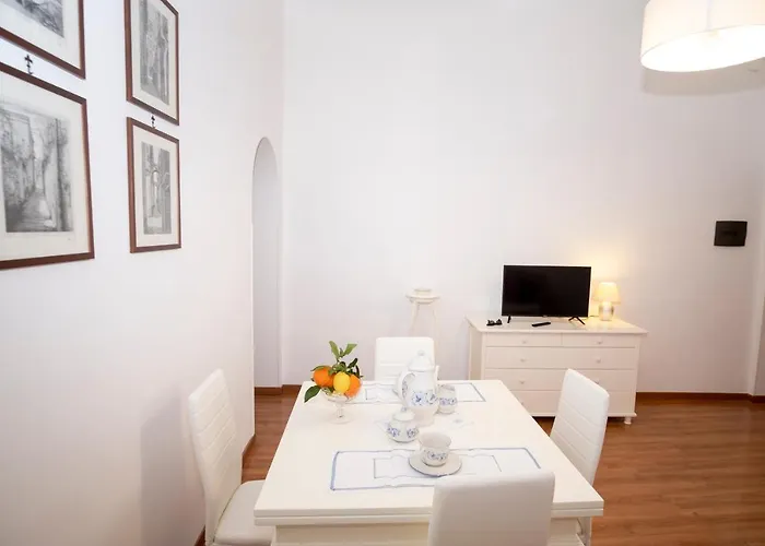 Donna Rosaria House Апартаменти Сорренто